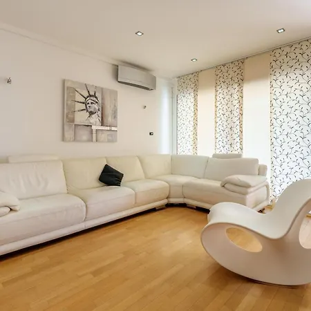 Casa A Due Passi Dal Mare 別荘